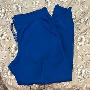 Womens medium petite med couture royal blue jogger scrubs